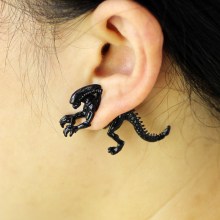 Cool Alien Earrings Black Enamel Stud Earrings For Women Animal Piercing Ear 3D Scary Dinosaur Earrings